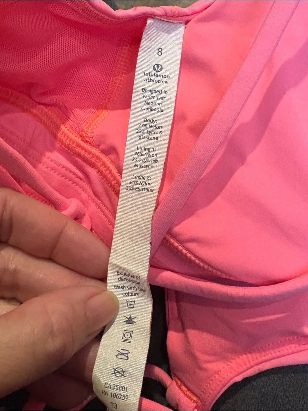 lululemon athletica pre owned
